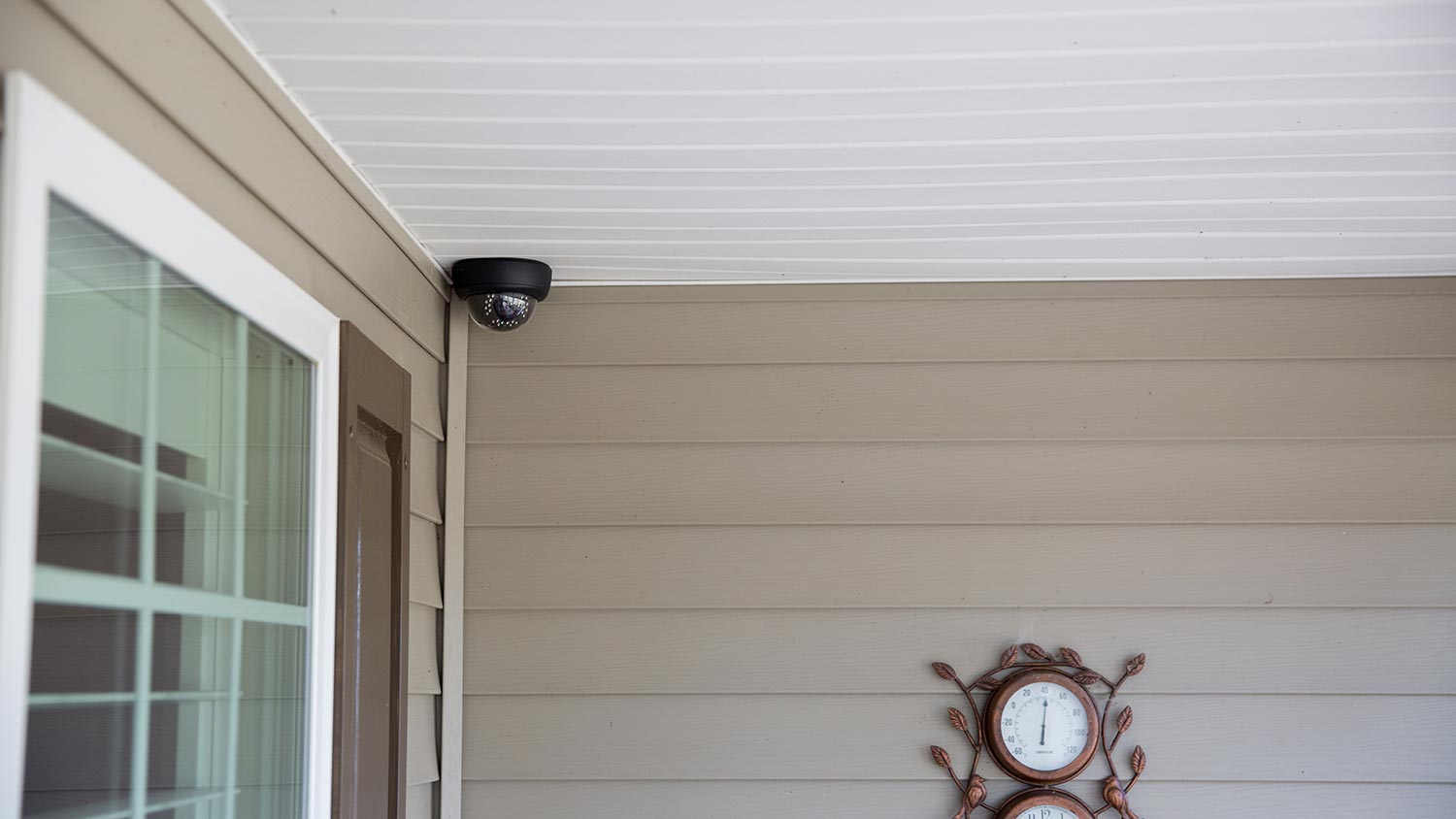 Luma Surveillance camera
