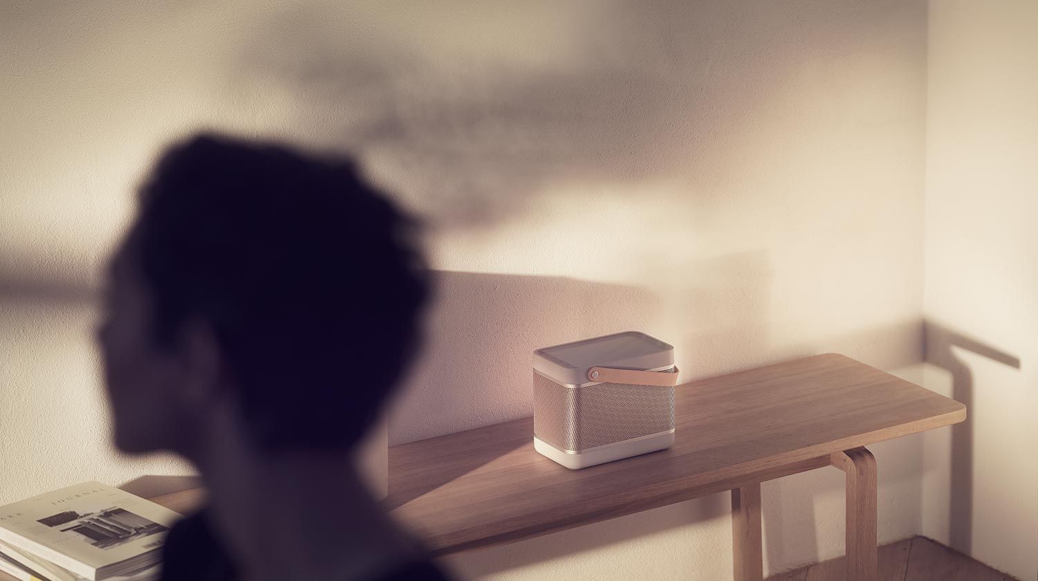 Beolit 20 Bang & Olufsen Speakers