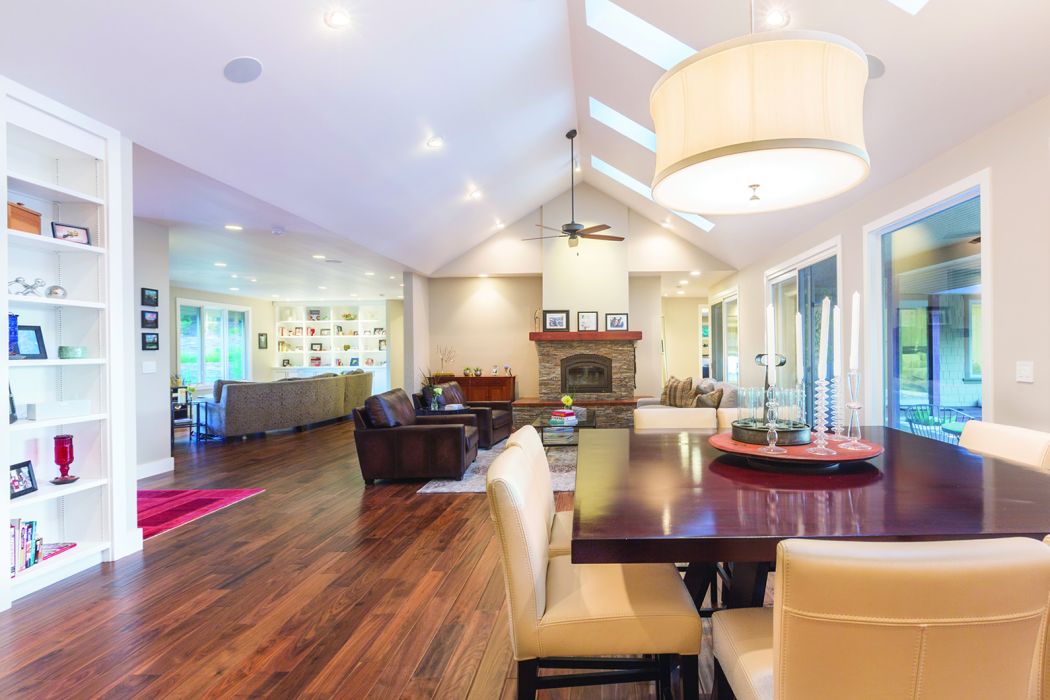 Showroom living and dining room